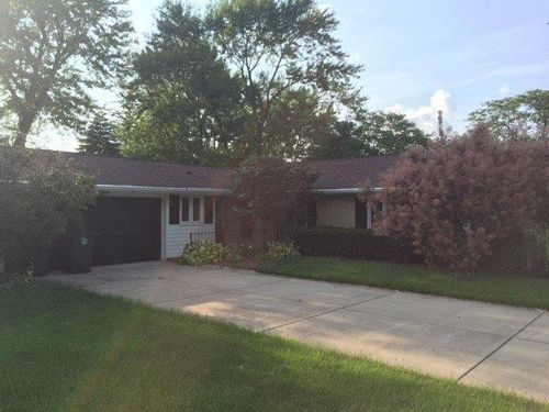 204 Waterford Dr, Centerville, OH, 45458-2522 | Card Image