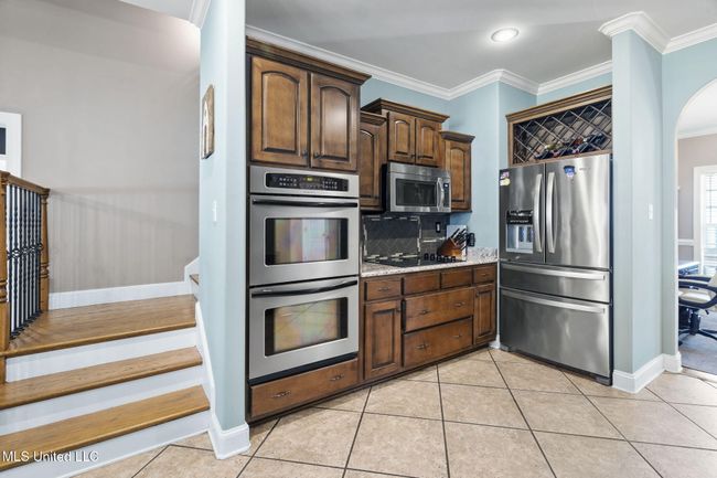 24-web-or-mls-835 Shadow View Dr-24 | Image 10