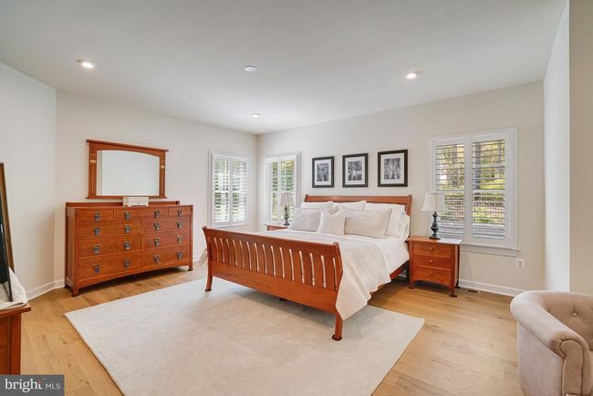 8942 Hubbard Way, House other with 4 bedrooms, 4 bathrooms and null parking in LORTON VA | Image 28