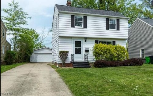 4521 Golfway Rd, South Euclid, OH, 44121-4203 | Card Image