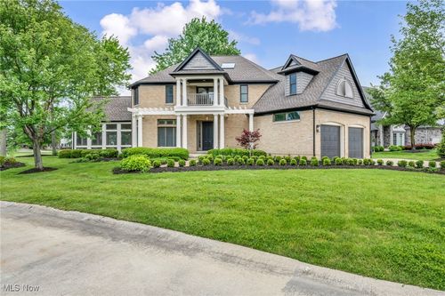 33622 Saint Sharbel Ct, Avon, OH, 44011-3732 | Card Image