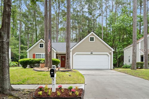 565 Mill St, Bluffton, SC, 29910-5854 | Card Image