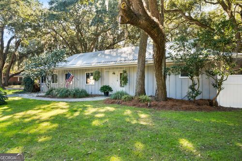 1915 2nd Ave, Saint Simons Is, GA, 31522-2640 | Card Image