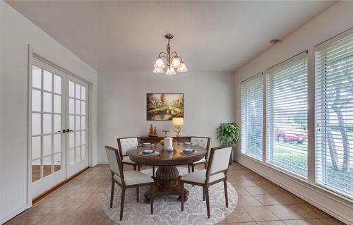 1106 Richland Oaks Dr, Richardson, TX, 75081-5535 | Card Image