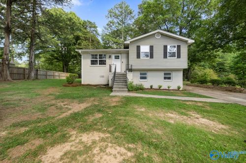 408 5th St N, Pell City, AL, 35125-1104 | Card Image