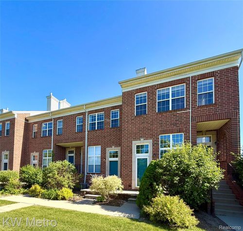 1870 Lindsay Ln, Ann Arbor, MI, 48104-4167 | Card Image