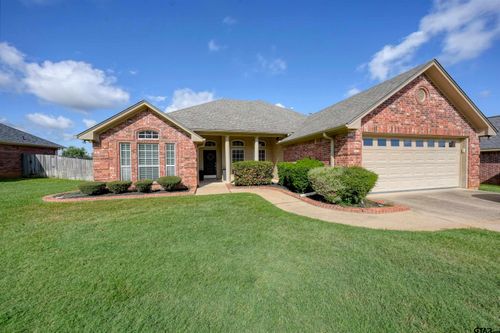 16594 Beauregard Dr, Tyler, TX, 75703-7571 | Card Image