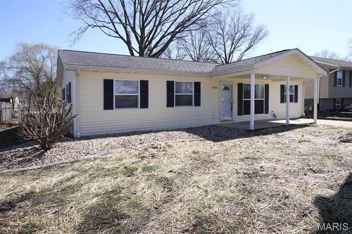 204 Saint Thomas Dr, Godfrey, IL, 62035-2114 | Card Image
