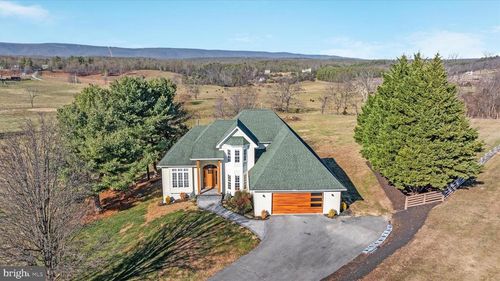 199 Meeting House Dr, Winchester, VA, 22602-2806 | Card Image