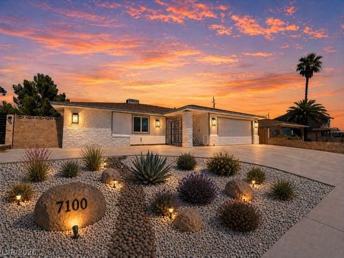7100 Raincloud Dr, Las Vegas, NV, 89145-5115 | Card Image