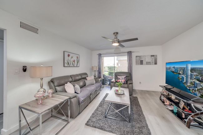 APT-313 - 927 Riverside Dr, Condo with 1 bedrooms, 1 bathrooms and null parking in Coral Springs FL | Image 10