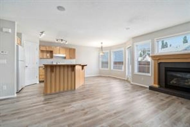 36 Springborough Pt Sw, House detached with 3 bedrooms, 2 bathrooms and 4 parking in Calgary AB | Image 5
