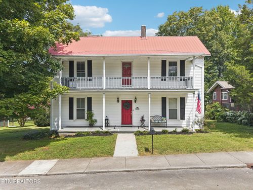 308 Mccaslin Ave, Sweetwater, TN, 37874-1751 | Card Image