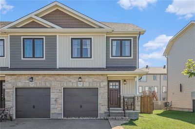 161 Ferrara Dr, Home with 3 bedrooms, 3 bathrooms and 2 parking in Smiths Falls ON | Image 1