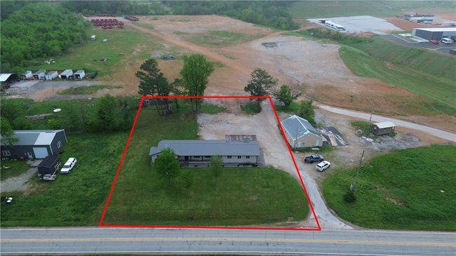 706 S Main St, Home with 0 bedrooms, 0 bathrooms and 10 parking in Cave Springs AR | Image 5