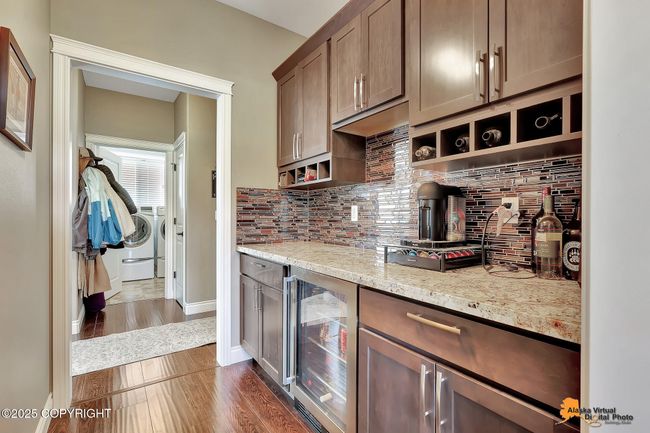 Butler's Pantry | Image 21