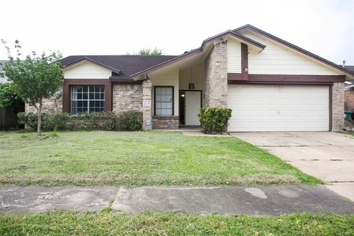 12051 Creekhurst Dr, Houston, TX, 77099-3226 | Card Image