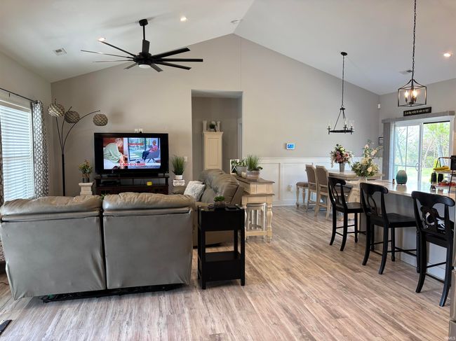 1017 Webb St, House other with 3 bedrooms, 2 bathrooms and null parking in Salem IN | Image 17