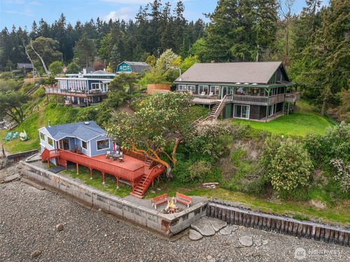 13725 Sw Pohl Road, Vashon, WA, 98070 | Card Image
