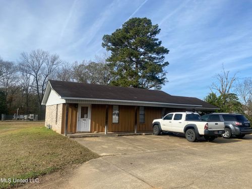510 Bank St, Union, MS, 39365-2510 | Card Image