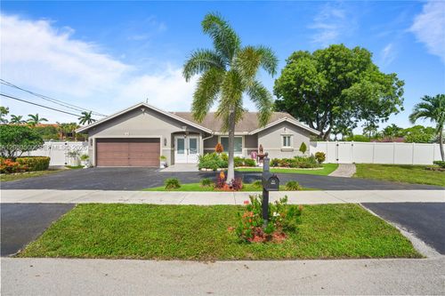 4040-4040 Ne 6th Avenue, Deerfield Beach, FL, 33064 | Card Image