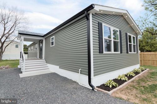 423 Hemlock Ave, BENSALEM, PA, 19020-7216 | Card Image