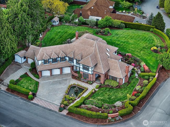 21031 49 Th Ave Se, House other with 3 bedrooms, 4 bathrooms and 4 parking in Bothell WA | Image 35