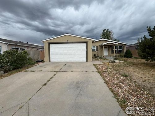 661 Meadowlark Ln, Lochbuie, CO, 80603-5903 | Card Image
