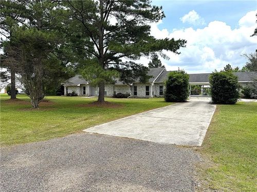 207 Louis Dr, Folsom, LA, 70437-5541 | Card Image