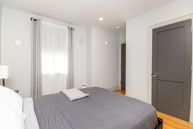 APT-2 - 142 Willard St, Condo with 2 bedrooms, 2 bathrooms and 2 parking in Quincy MA | Image 9