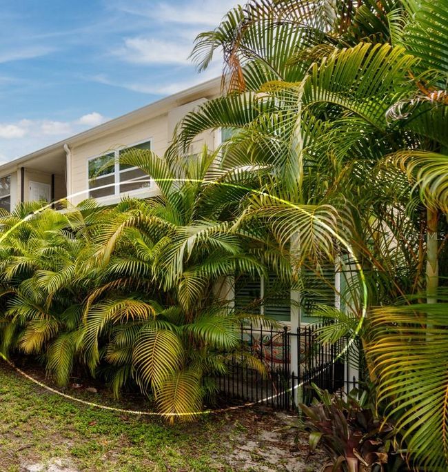 166 4032 57th Street N, For Sale in City Zoocasa