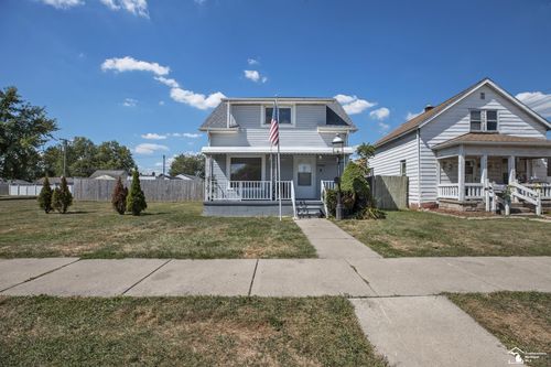17048 Quarry St, Riverview, MI, 48193-4735 | Card Image