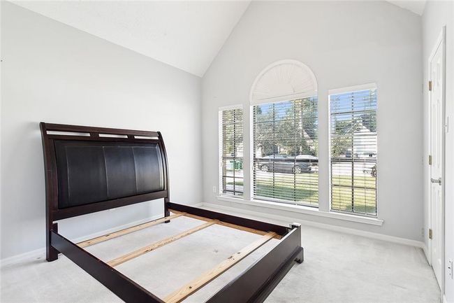 This room is not carpet. It is new vinyl flooring. | Image 18