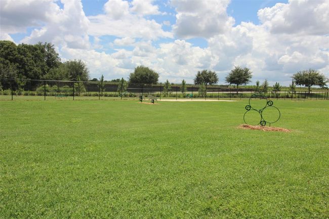 Small & Large Dog Parks | Image 28