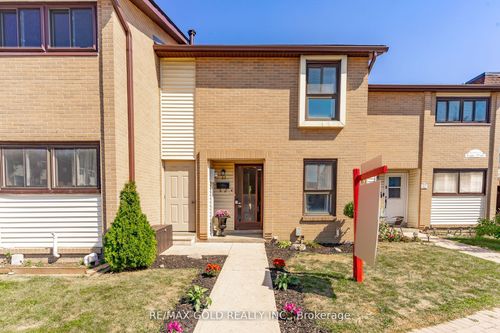61-46 Dearbourne Blvd, Brampton, ON, L6T1J7 | Card Image