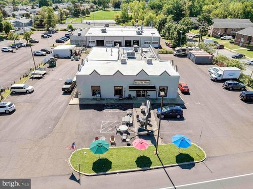 386 Lincoln Hwy, FAIRLESS HILLS, PA, 19030-1203 | Card Image