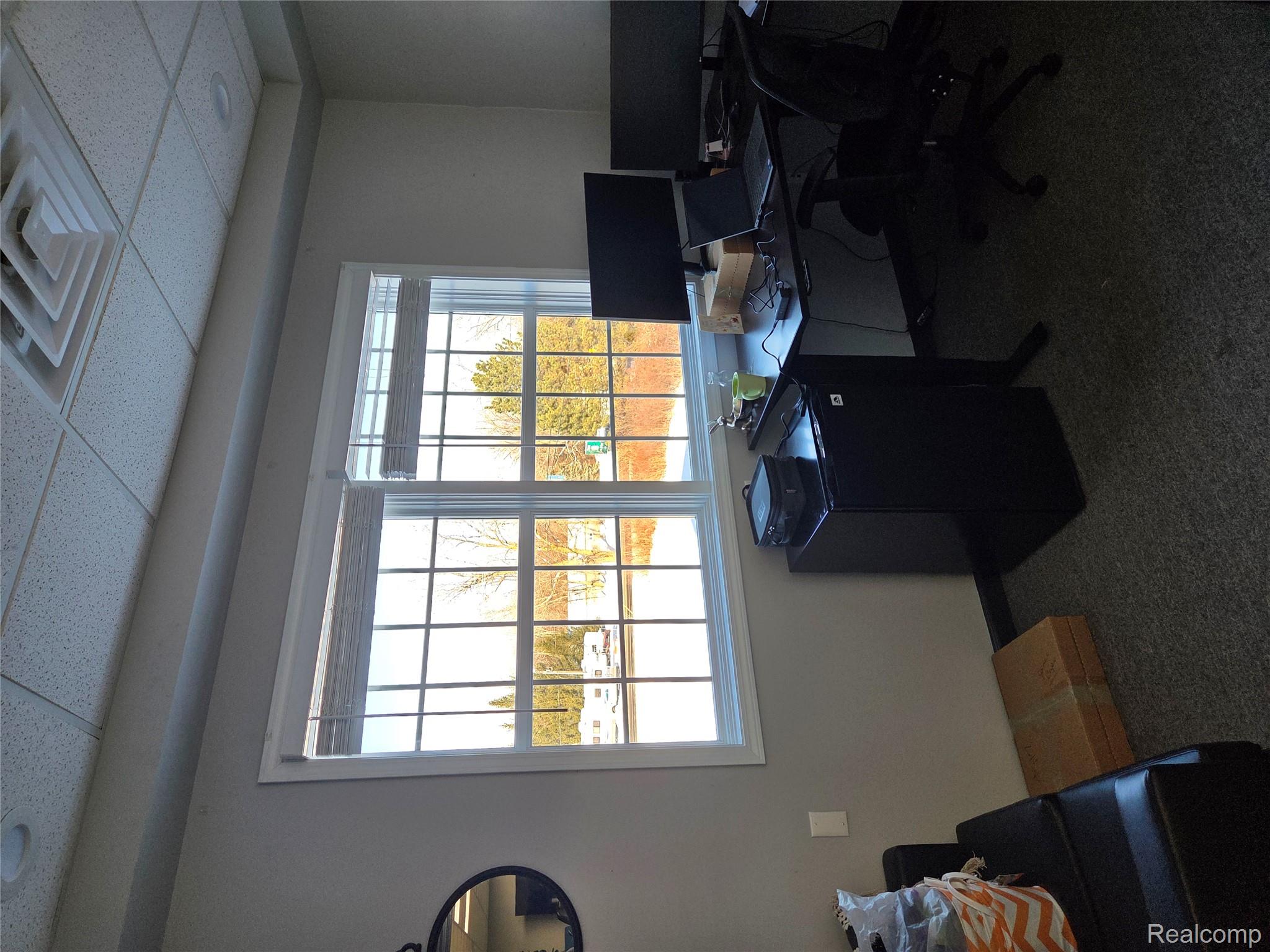 Commercial Lease in Fenton Charter Township 4