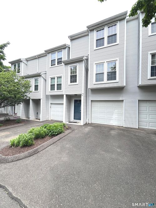 229-380 Hitchcock Rd, Waterbury, CT, 06705-3961 | Card Image
