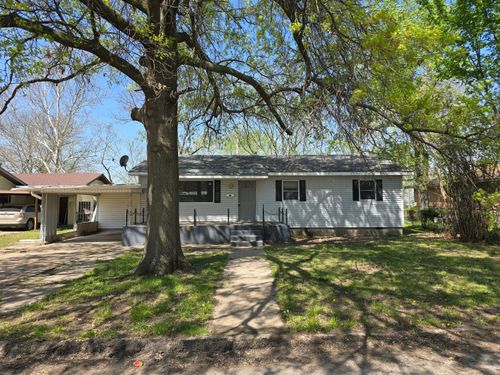 409 N Main St, Commerce, OK, 74339-1315 | Card Image
