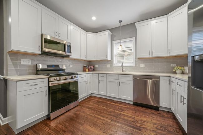 8828 S Marshfield Ave, House other with 4 bedrooms, 2 bathrooms and null parking in CHICAGO IL | Image 10