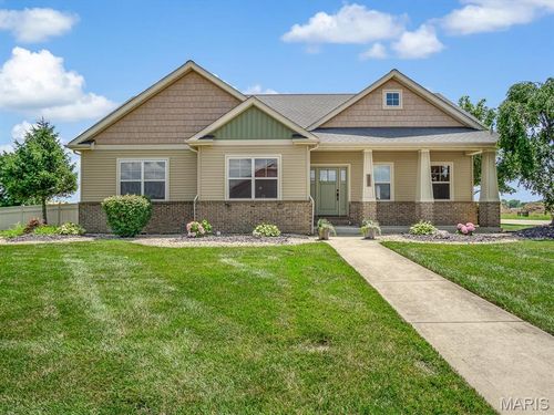 301 Mcclelland Dr, Troy, IL, 62294-3269 | Card Image