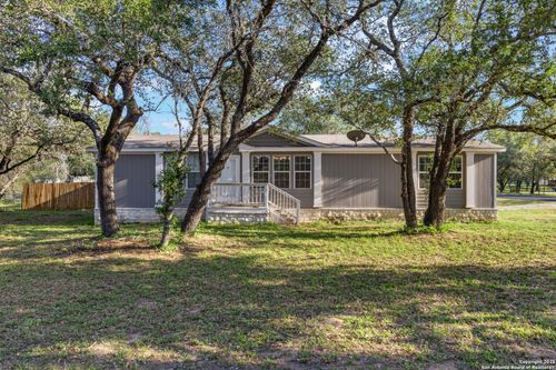 5273 Savannah Way, Von Ormy, TX, 78073-3020 | Card Image
