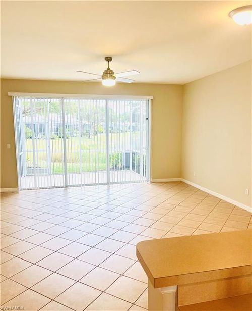 apt-4-8361 Village Edge Cir, FORT MYERS, FL, 33919-2877 | Card Image