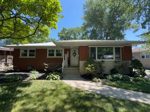 8009 Greenwood Ave, Munster, IN, 46321-3305 | Card Image