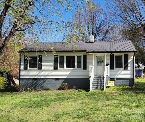 906 N Flint St, Lincolnton, NC, 28092-3024 | Card Image