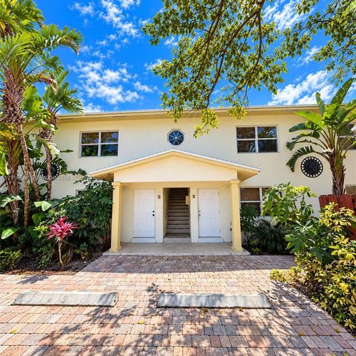 1-530 Ne 15th Ct, Fort Lauderdale, FL, 33304-1164 | Card Image