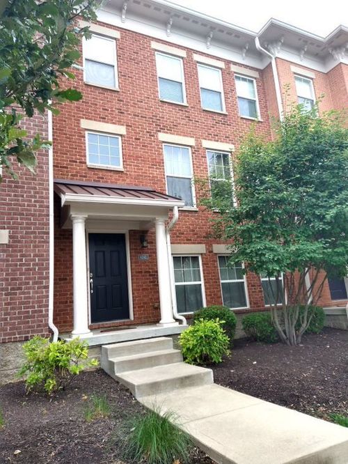 6343 Central Blvd, Whitestown, IN, 46075-4402 | Card Image