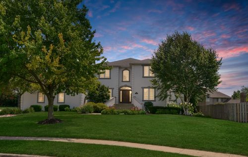 5 Weaver Ct, Bloomington, IL, 61704-8379 | Card Image