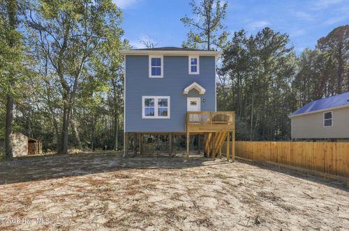126 Taylors Rd, Currituck, NC, 27929-9654 | Card Image