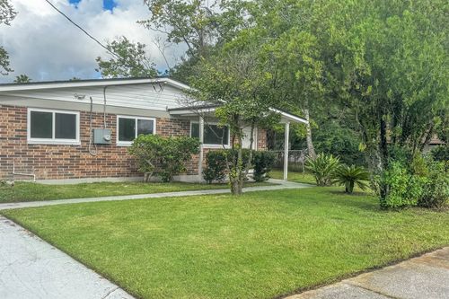 9430 Norfolk Blvd, JACKSONVILLE, FL, 32208-1714 | Card Image